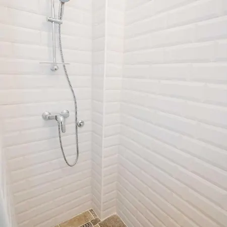 Carlone House ホームステイ