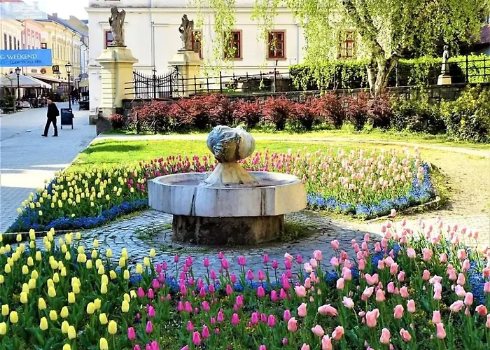 Carlone House * Еґер